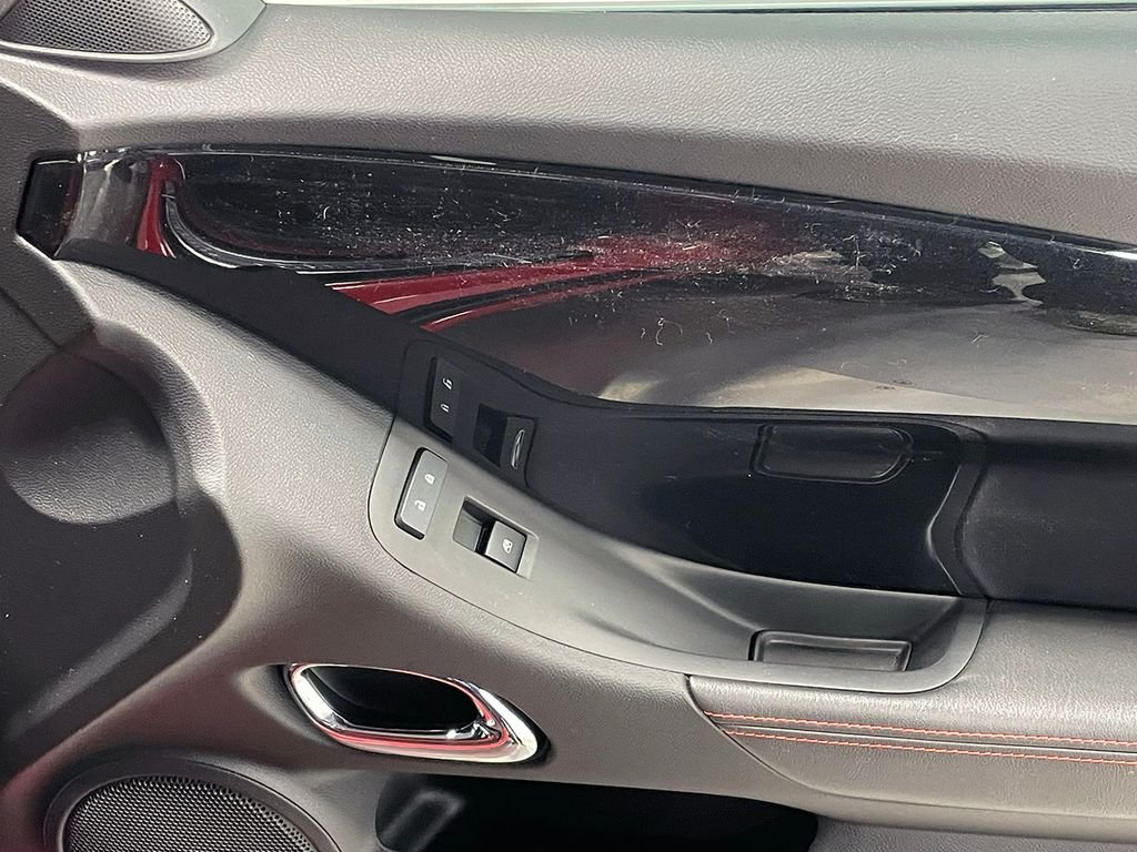 Used 2015 Red Chevrolet SS image 17