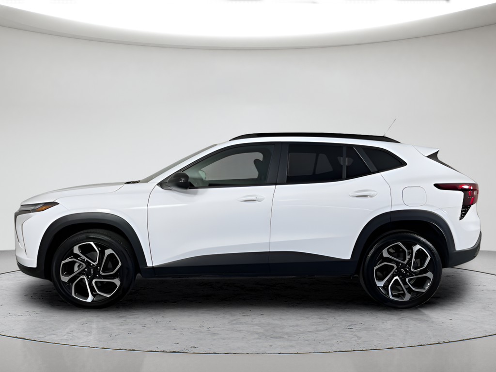 Used 2025 Summit White Chevrolet 2RS image 8