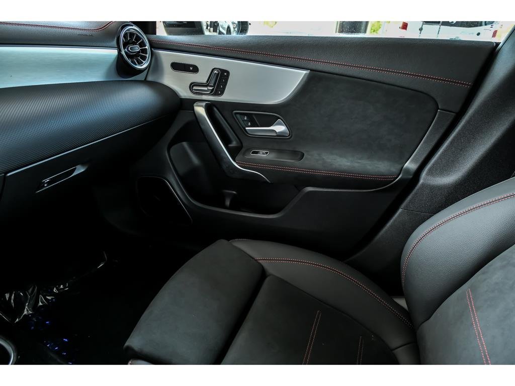2025 Mercedes-Benz CLA CLA 250 - Photo 19
