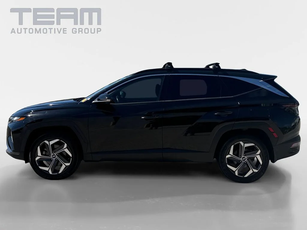 Used 2022 Black Hyundai Limited image 4
