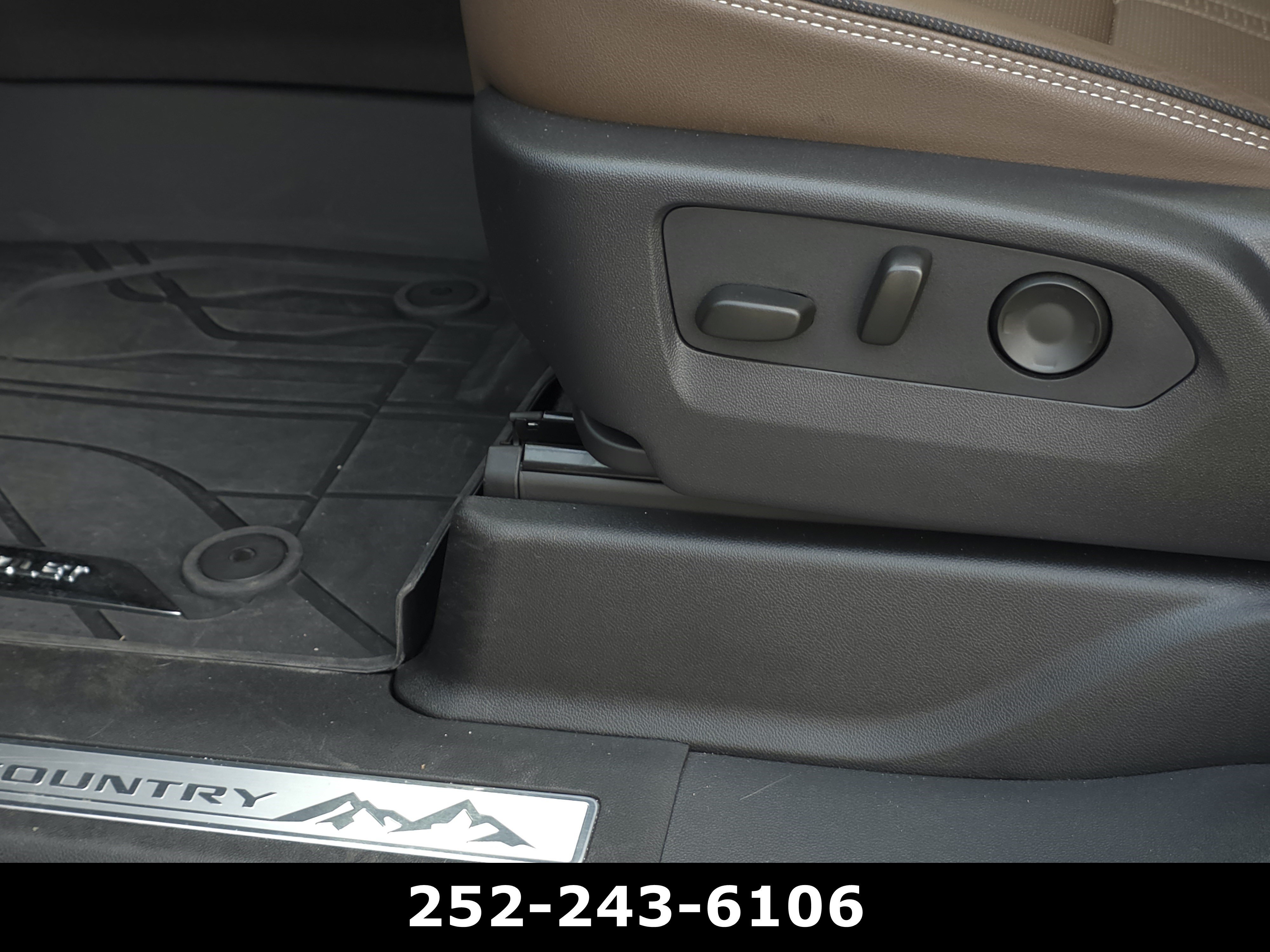 Used 2025 Black Chevrolet High Country image 8