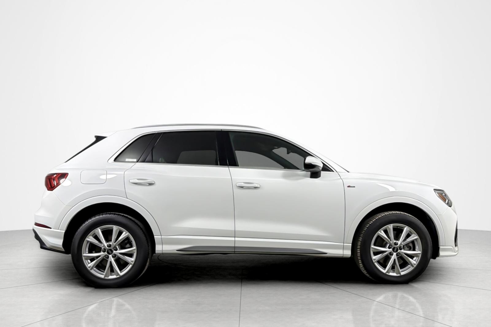 Used 2023 Ibis White Audi S line Premium 45 TFSI quattro image 6