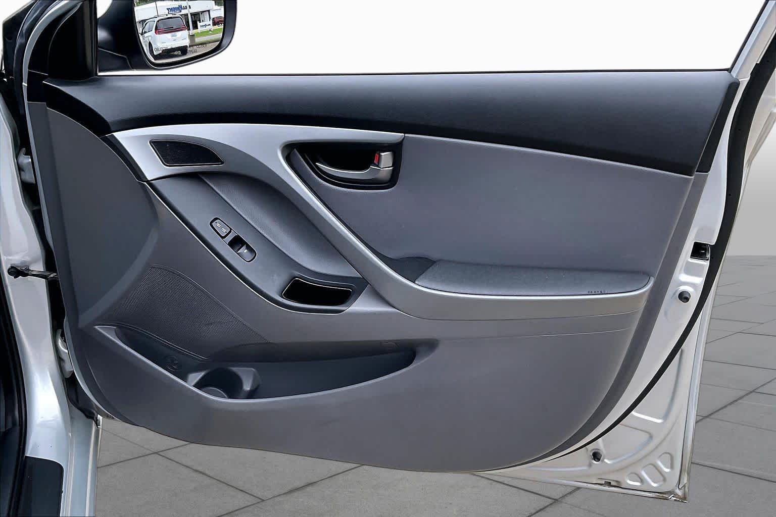 Used 2016 Symphony Silver Hyundai SE image 22