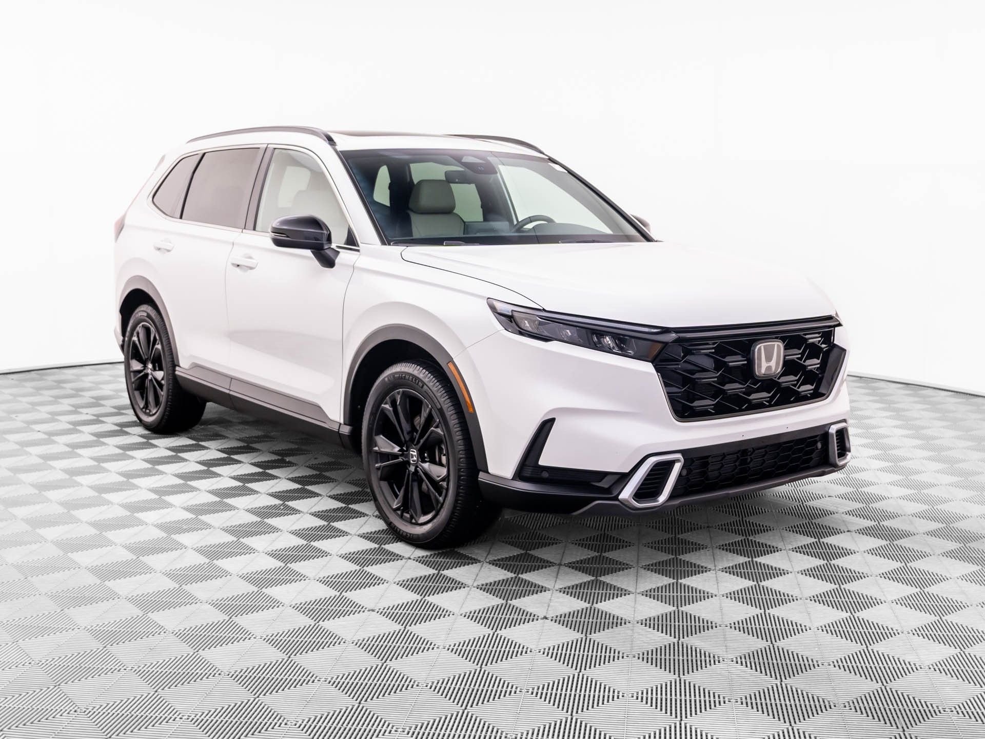 Used 2023 White Honda Sport Touring image 8