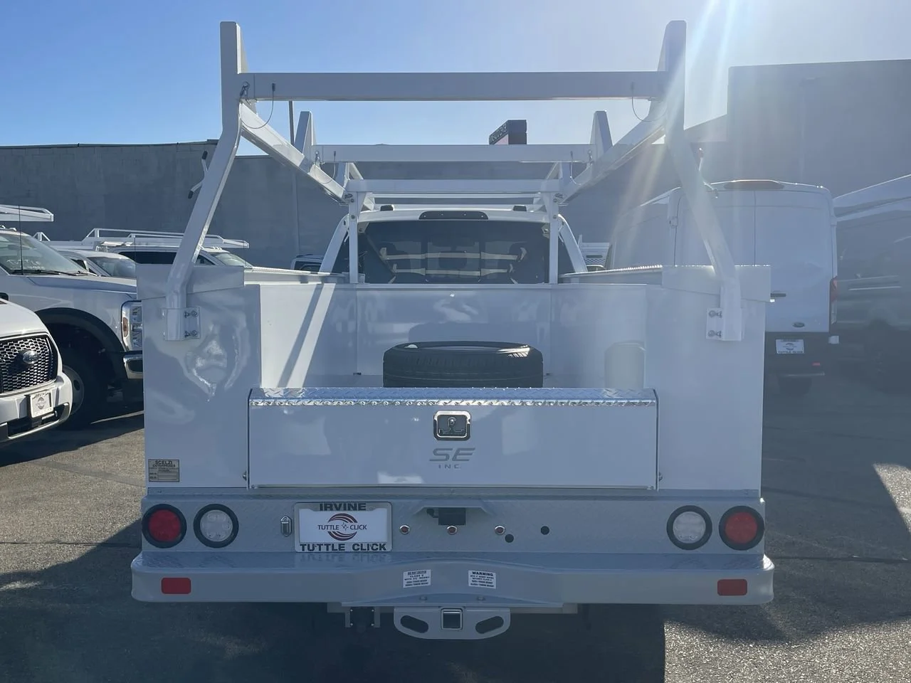 New 2026 Oxford White Ford XL image 5