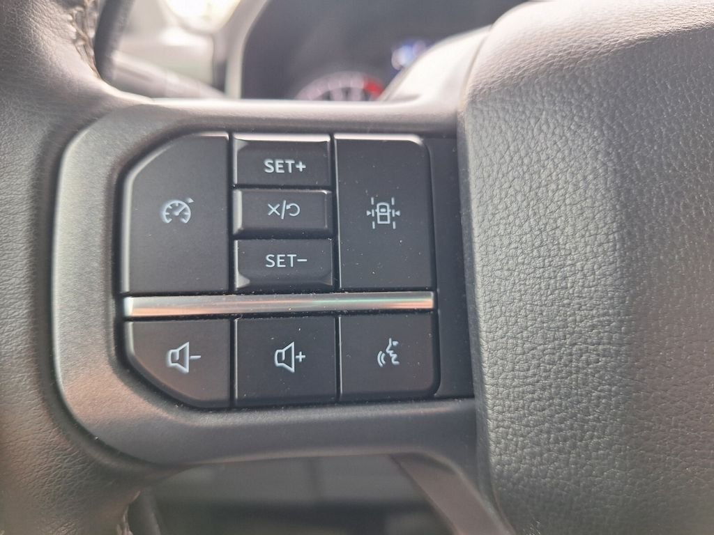 Used 2023 Blue Ford XLT image 13