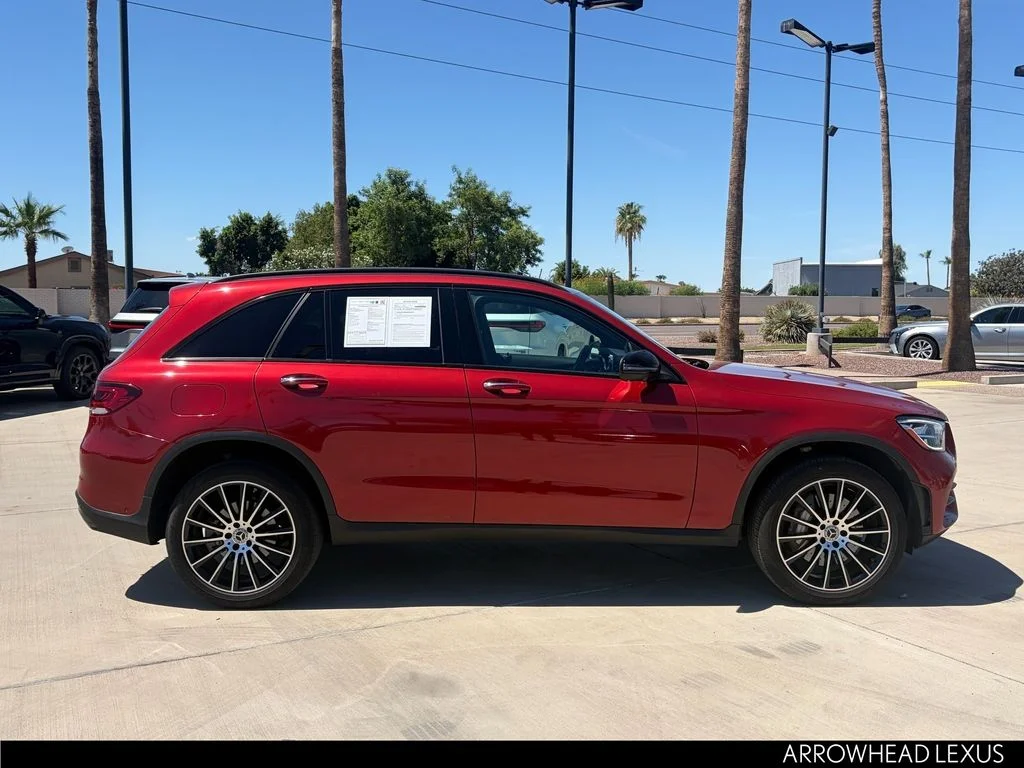Used 2022 Red Mercedes-Benz GLC 300 image 7