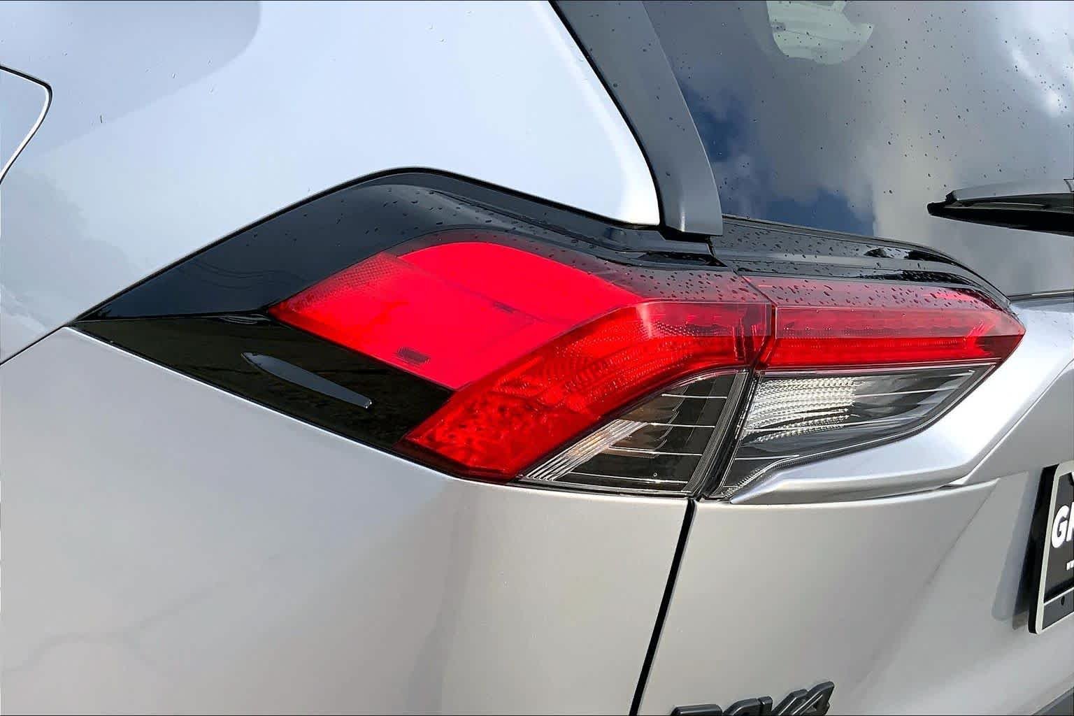 Used 2025 Silver Sky Metallic Toyota LE image 28