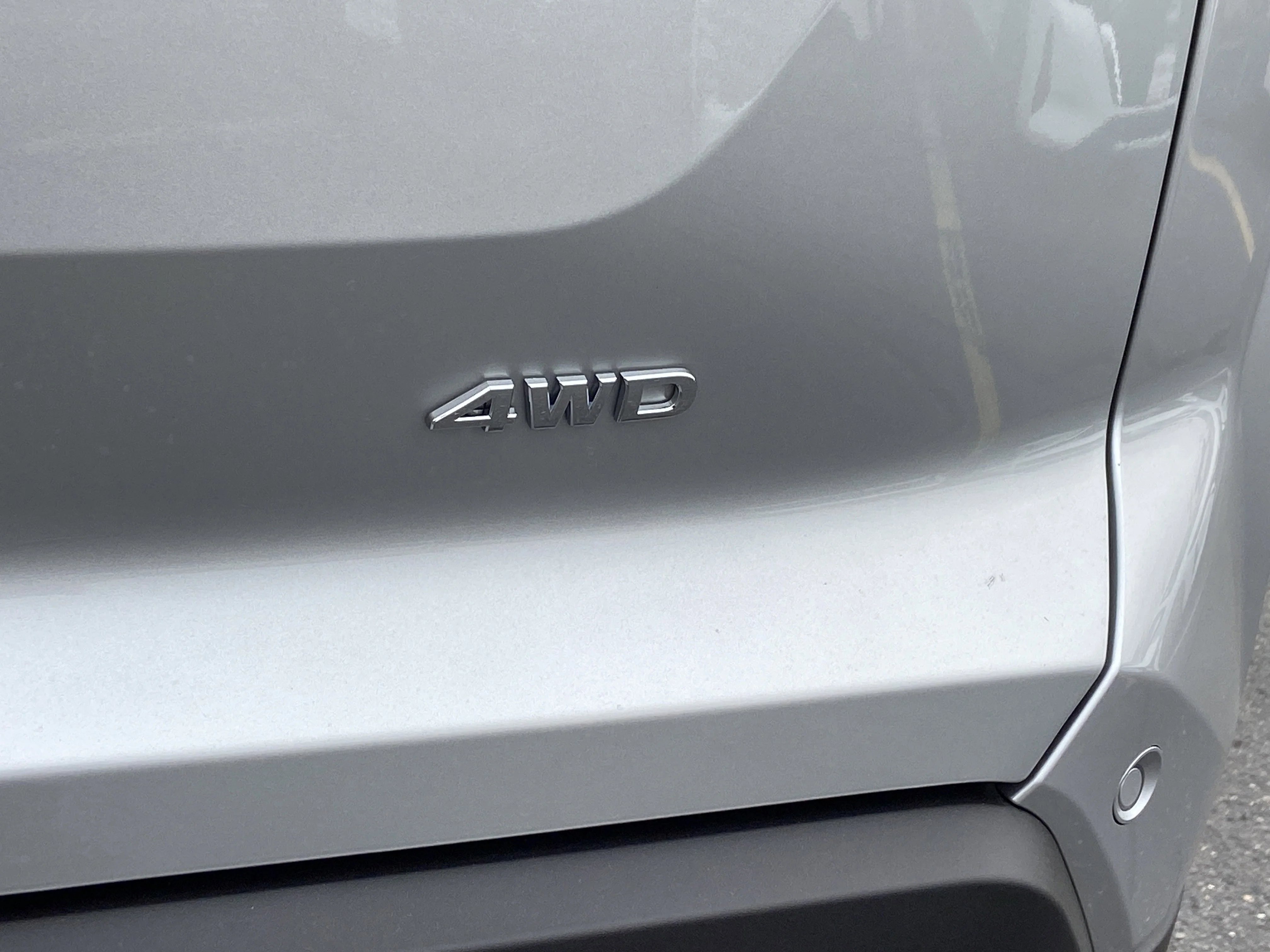 New 2025 Brilliant Silver Metallic Nissan SV image 12