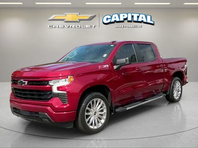 Used 2022 Red Chevrolet RST image 1