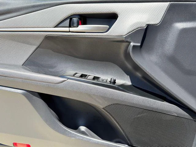 Certified Used 2025 LABRADORITE Toyota SE image 19