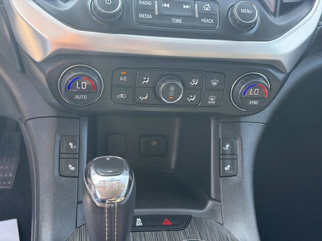 Used 2019 Silver GMC SLT-1 image 5