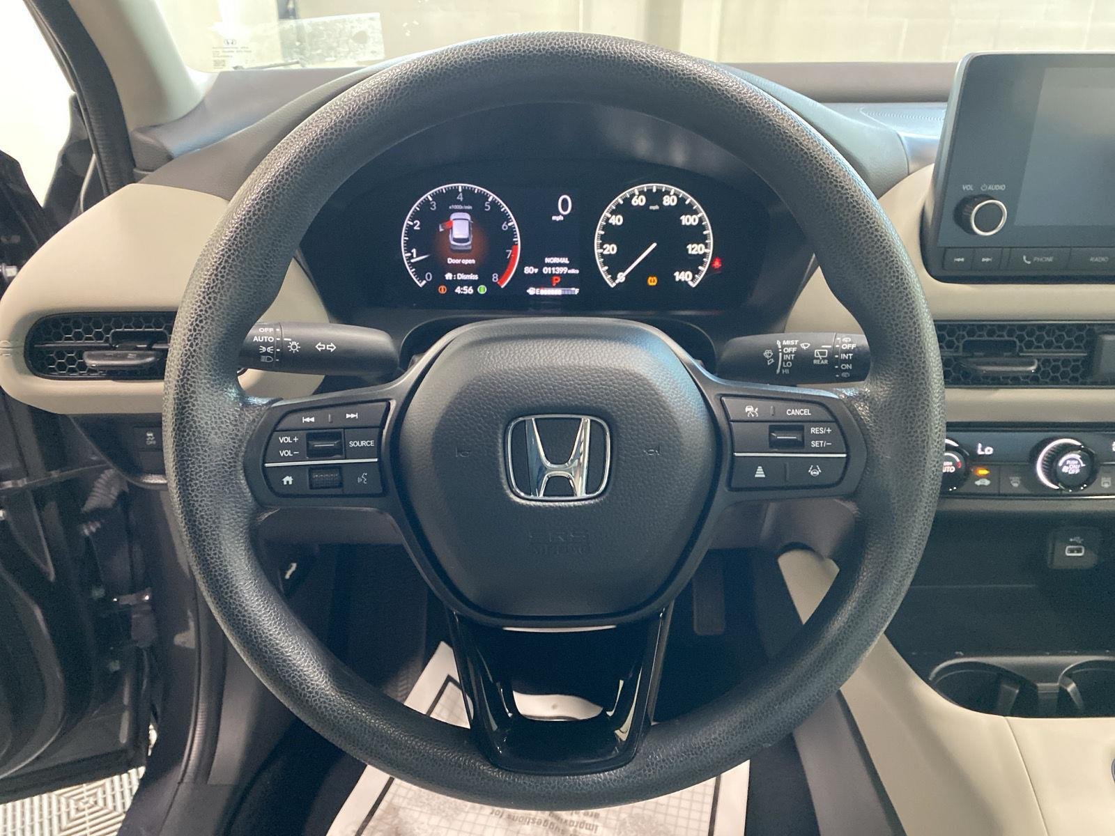 Used 2023 Modern Steel Metallic Honda LX image 20