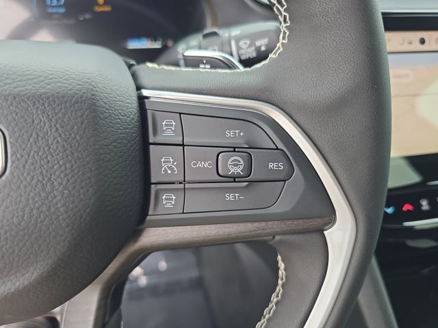 New 2026 Steel Blue Exterior Paint Jeep Limited image 24