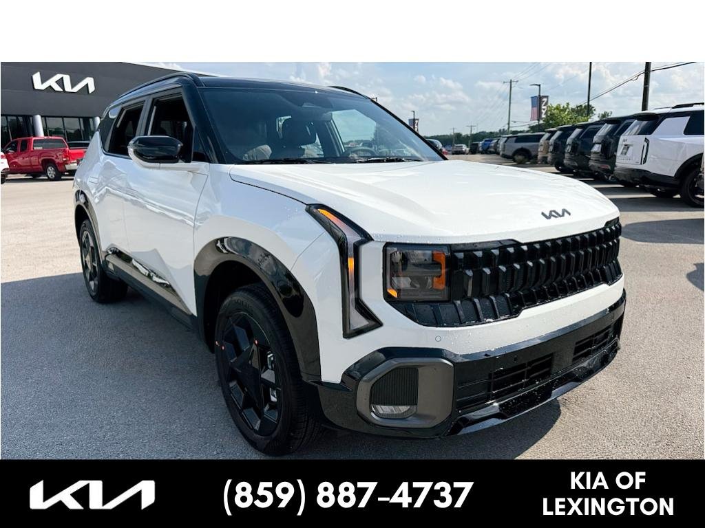 New 2027 Snow White Pearl / Black Roof Kia X-Line S image 1