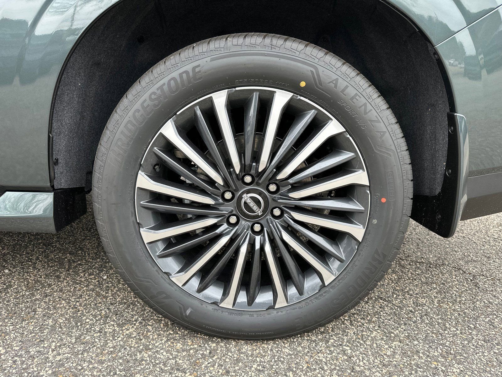 New 2026 White Nissan Platinum Reserve image 21