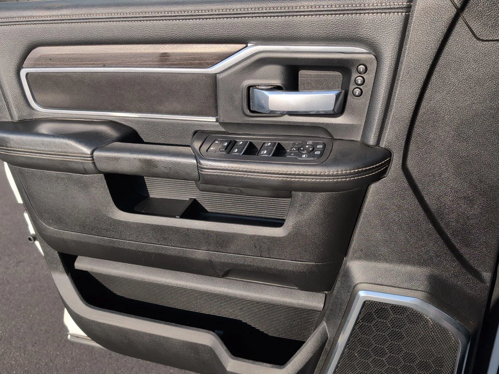 Used 2025 Bright White Clearcoat Ram Laramie image 16
