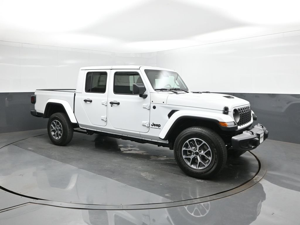 New 2025 Bright White Clear-Coat Exterior Paint Jeep Sport S image 22