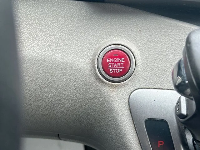 Used 2016 Gray Honda EX-L image 18