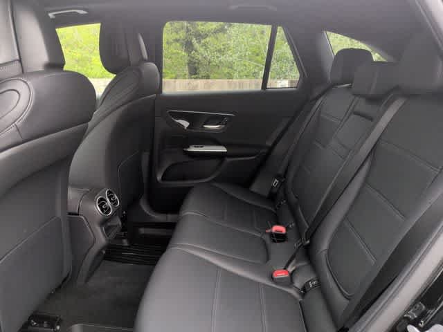 New 2026 Black Mercedes-Benz GLC 300 image 20