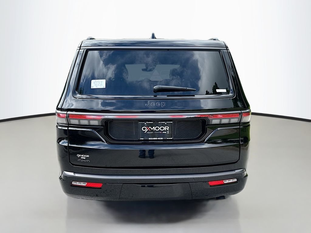 New 2026 High Gloss Black Exterior Paint Jeep Limited Reserve image 5