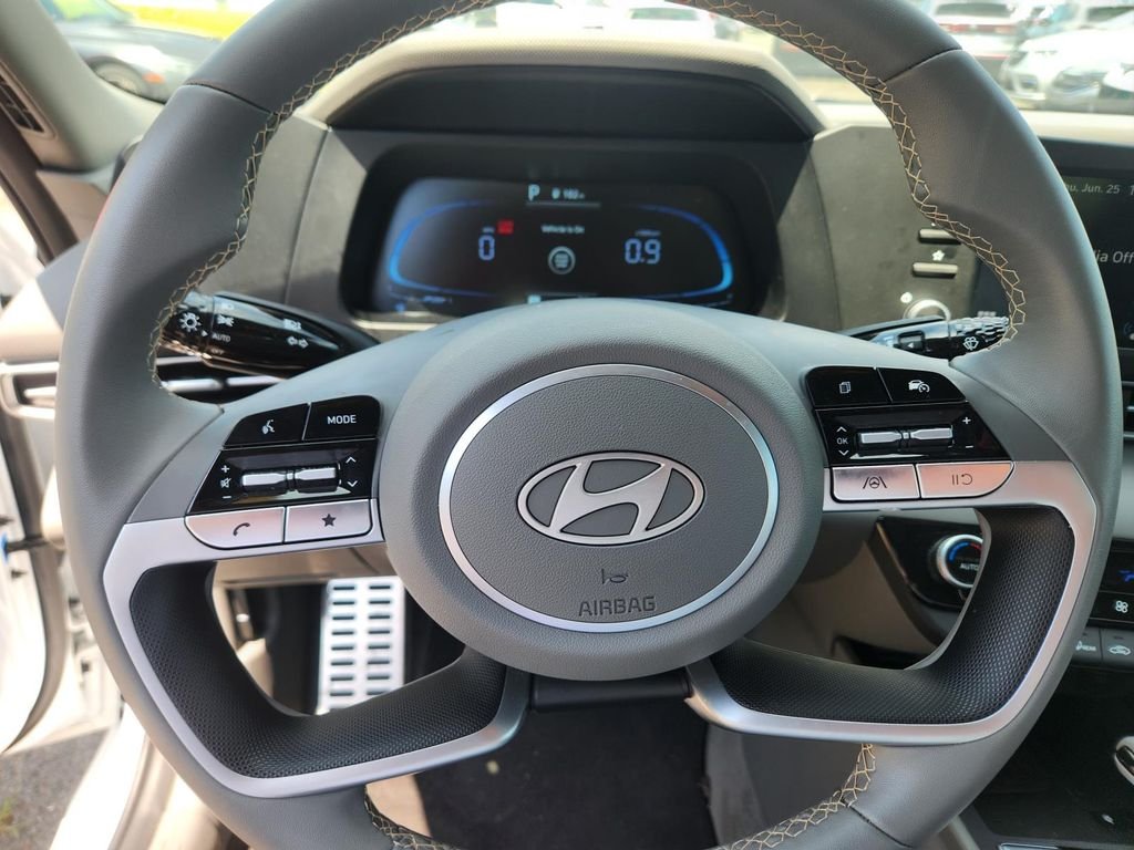 2026 Hyundai Elantra SEL Sport - Photo 13