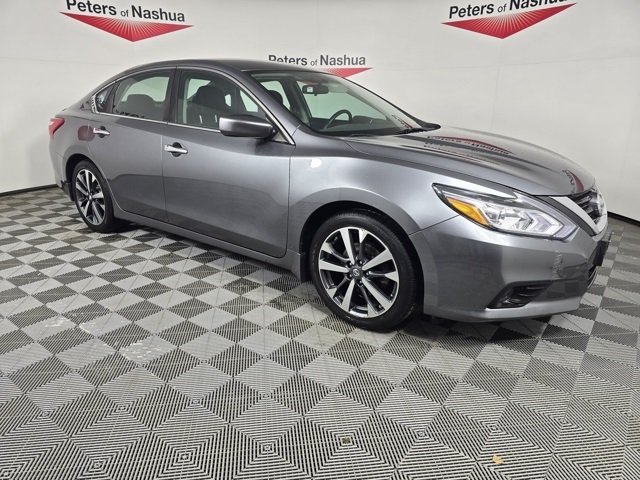2016 Nissan Altima SR