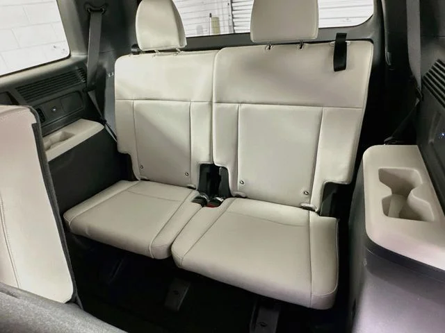 New 2027 Gray Hyundai SEL image 12