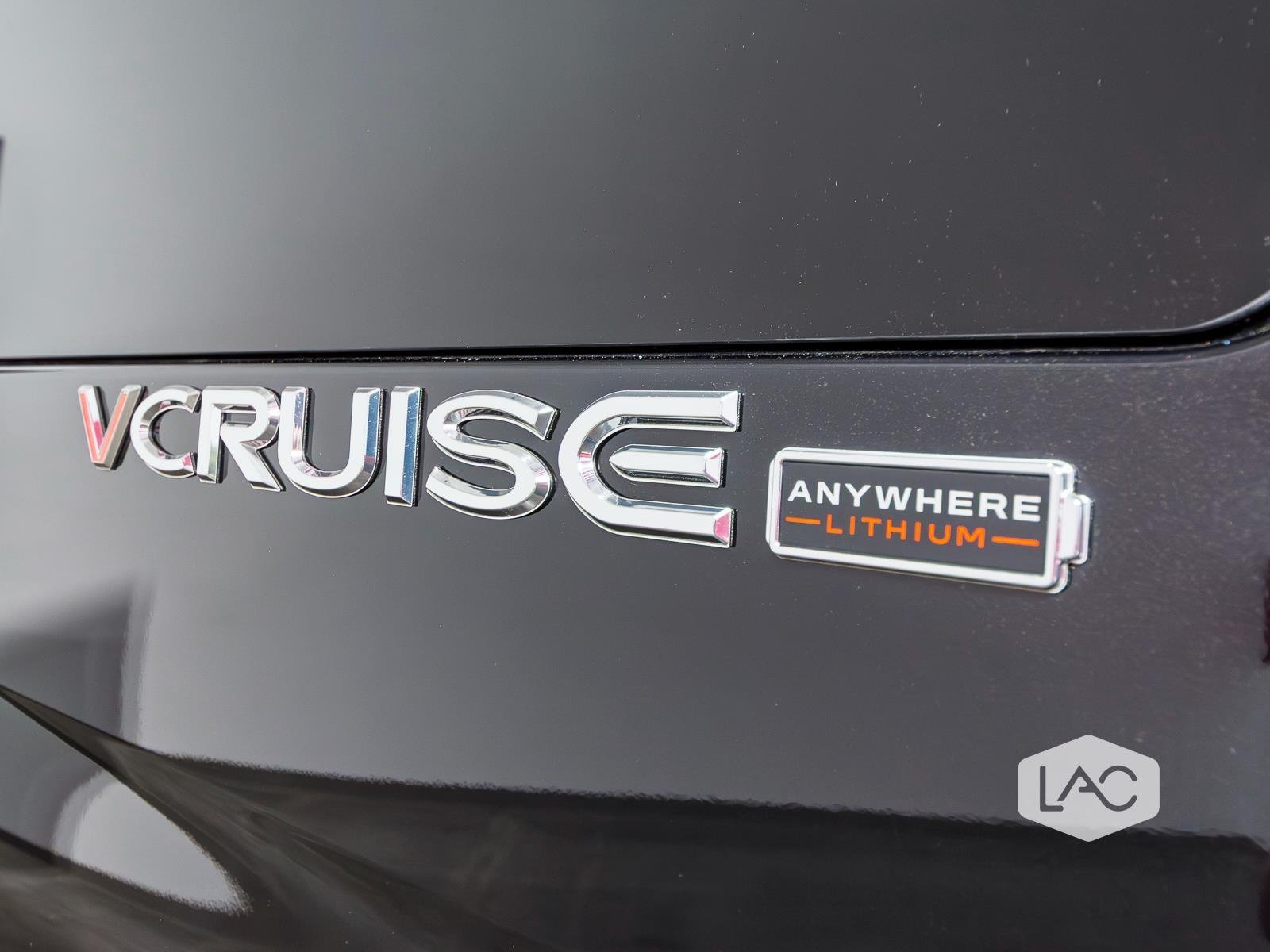 New 2026 Obsidian Black Metallic OGV Luxury Coach 144 AWD ULTIMATE ADV w/ 540ah PKG image 18