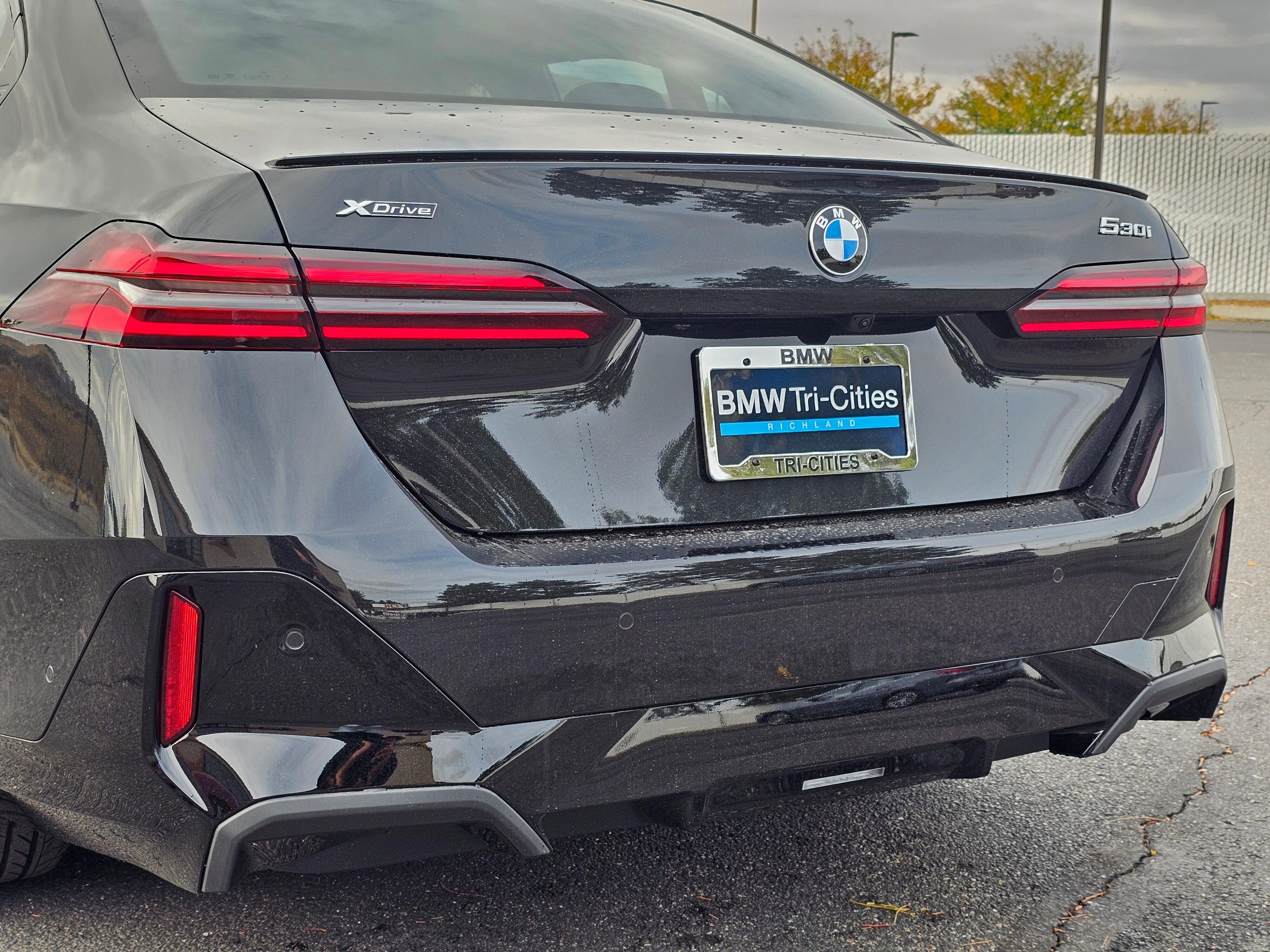 2026 BMW 5 Series 530i - Photo 7