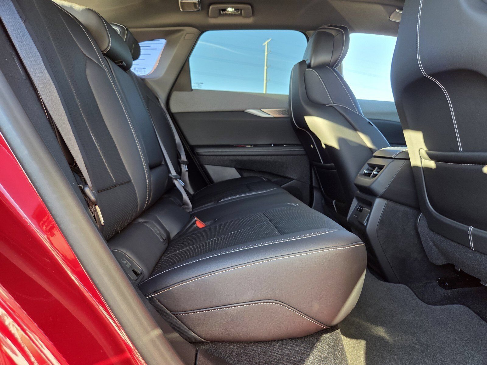 2027 Cadillac OPTIQ Premium Sport - Photo 15