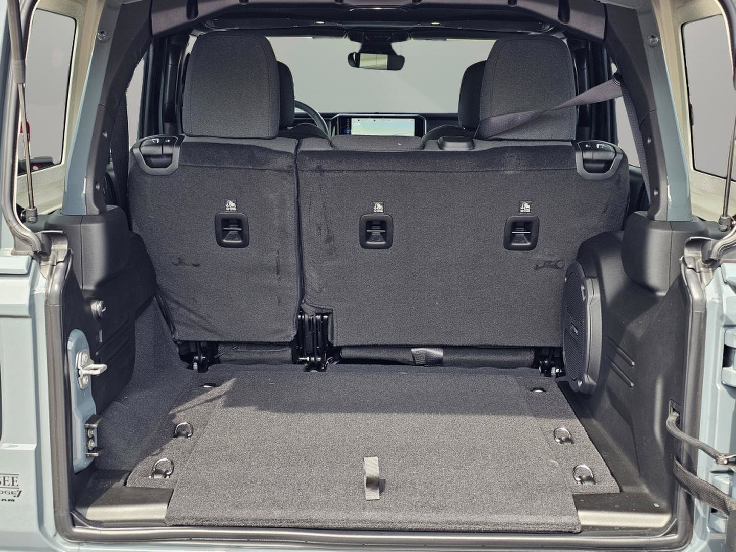 2025 Jeep Wrangler 4-Door Rubicon - Photo 12