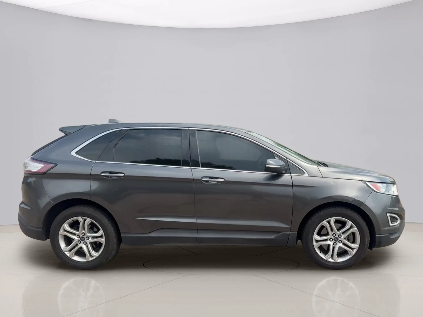 Used 2018 Gray Ford TITANIUM image 6