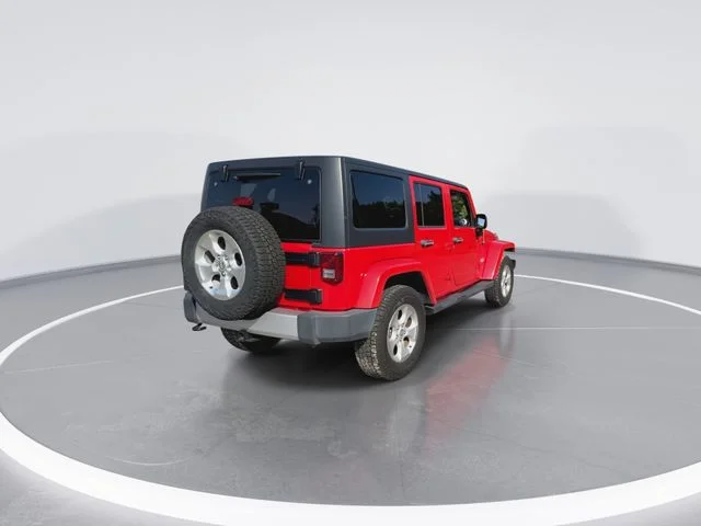 Used 2014 Red Jeep Unlimited Sahara image 10