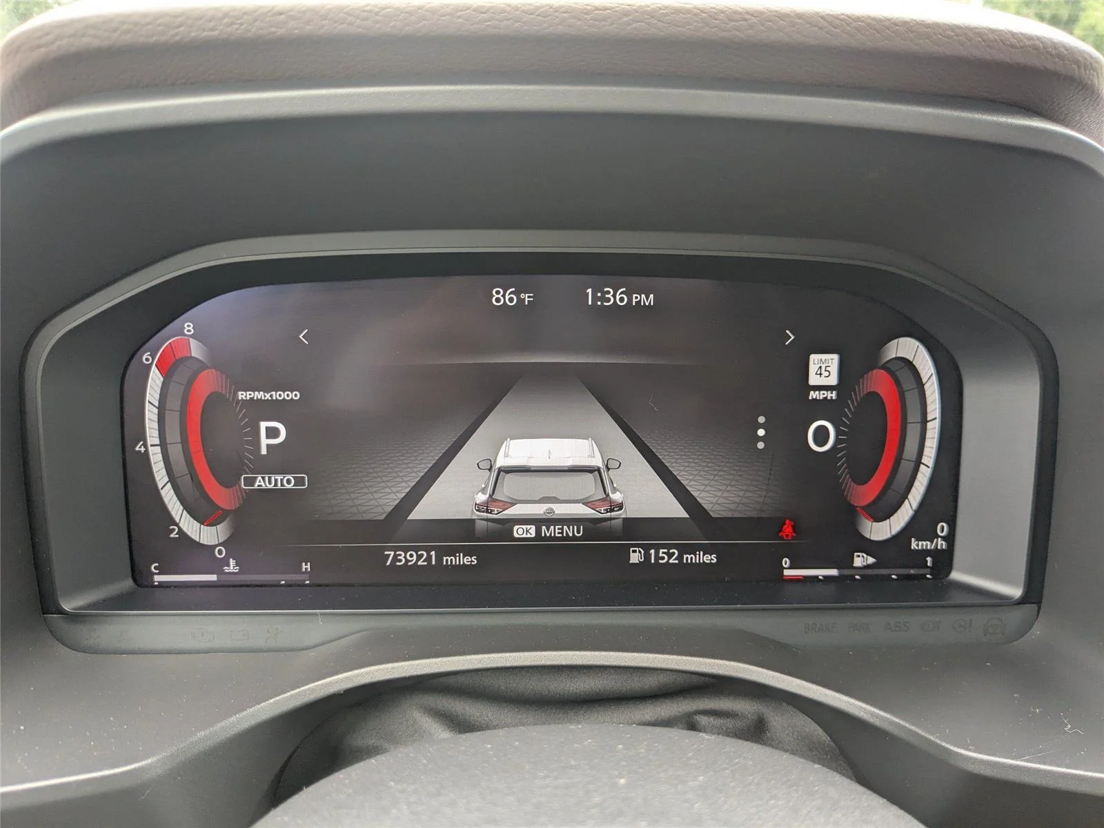 Used 2022 Brilliant Silver Metallic Nissan Platinum image 26