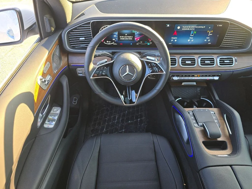 2025 Mercedes-Benz GLE GLE450 - Photo 24