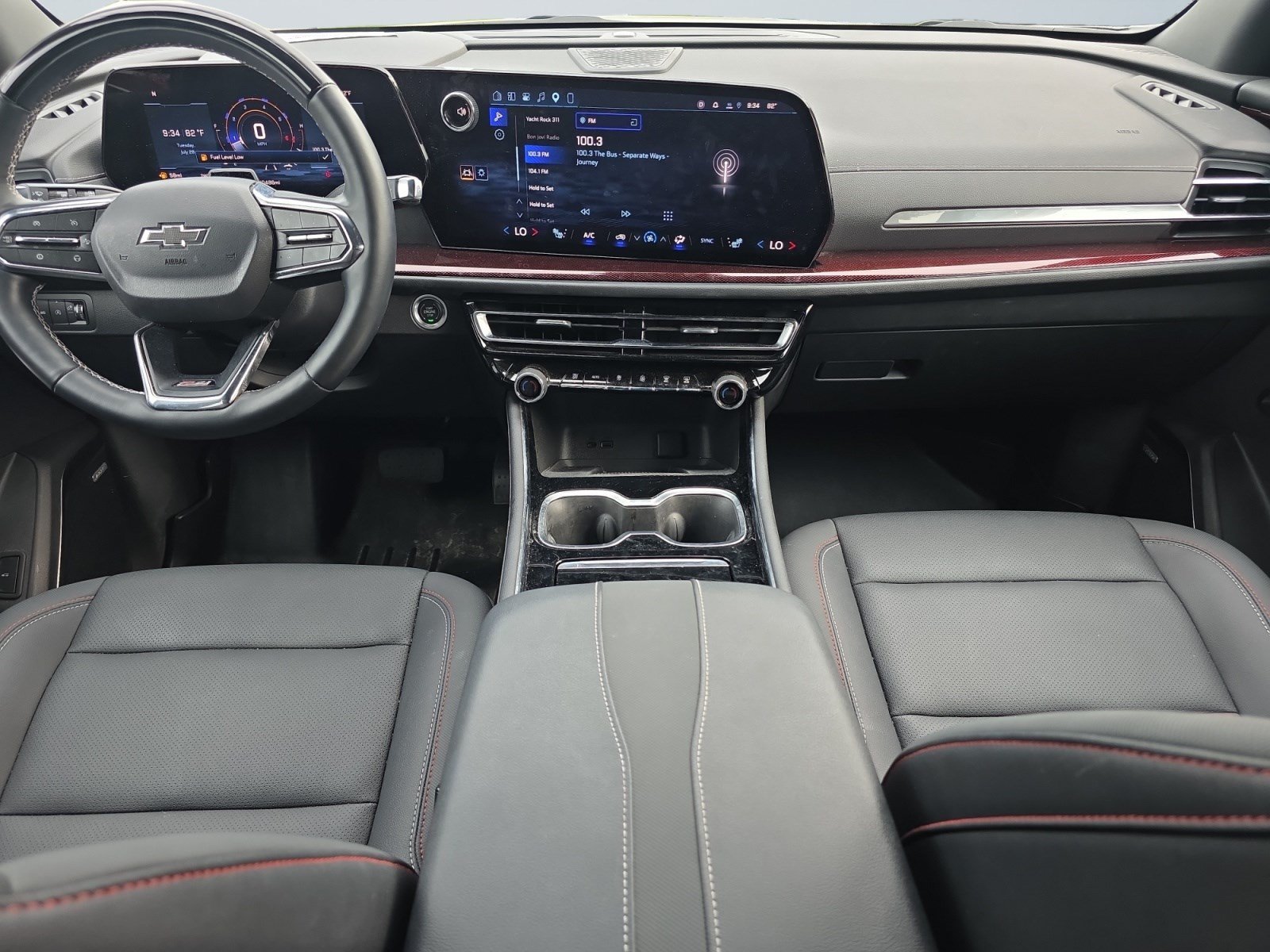 2025 Chevrolet Traverse Z71 - Photo 11