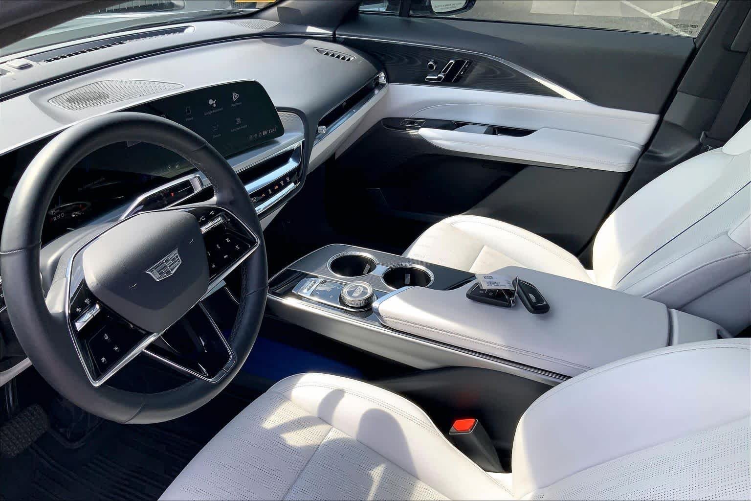 Used 2024 Argent Silver Metallic Cadillac Sport image 15
