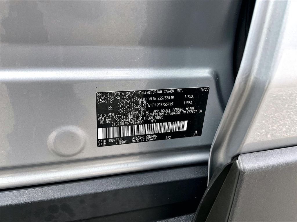 Used 2024 Silver Toyota XLE Premium image 36