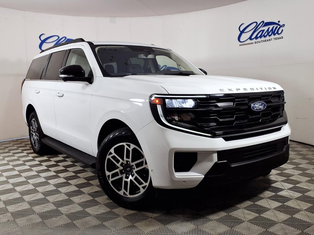 2025 Ford Expedition Active 4x4's photo