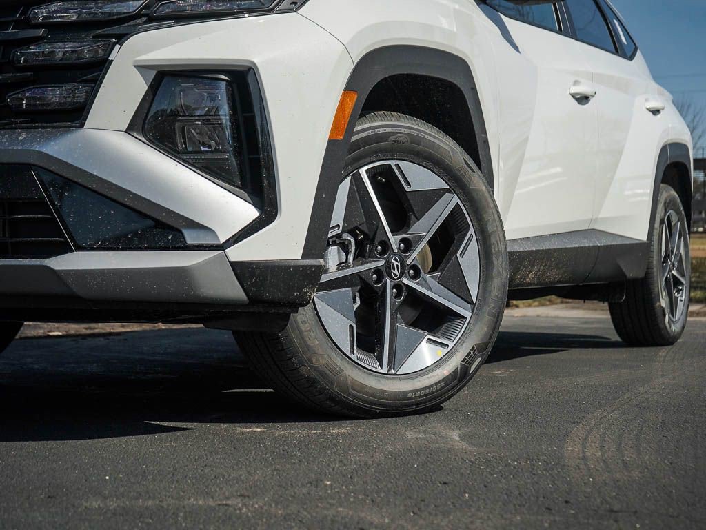 New 2026 Creamy White Pearl Hyundai SEL AWD image 6