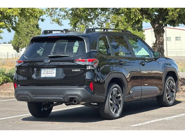 New 2026 CRYSTAL BLACK SILICA Subaru Limited Hybrid image 32