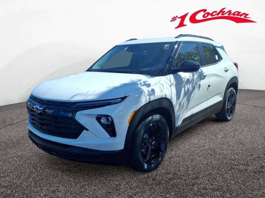 New 2026 Summit White Chevrolet LT image 4