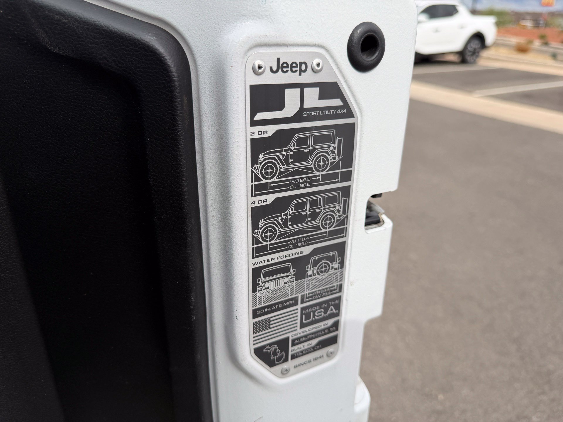 Used 2020 White Jeep Unlimited Sahara image 43