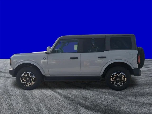 New 2026 Avalanche Gray Ford Badlands® image 7