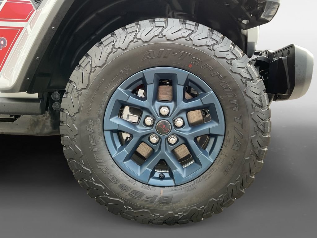 New 2026 Bright White Clearcoat Jeep Willys image 16