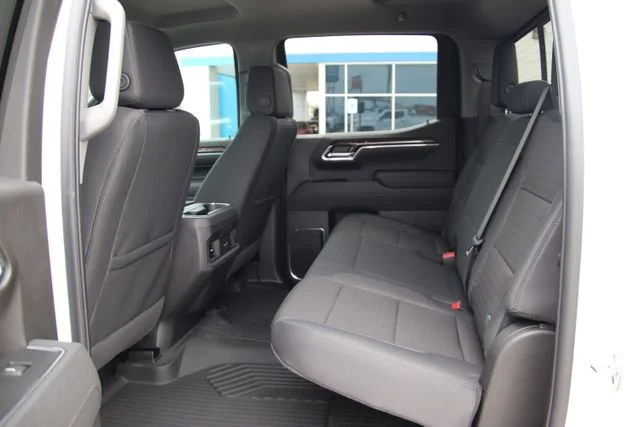 New 2026 Summit White Chevrolet LT Trail Boss image 19