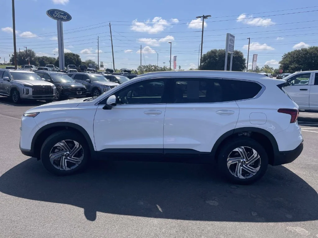 Certified Used 2023 White Hyundai SEL image 6