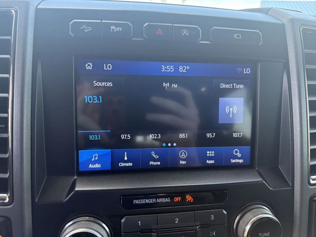 Used 2017 White Ford Raptor image 22