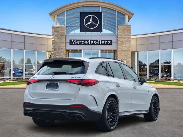New 2026 MANUFAKTUR Moonlight White Metallic Mercedes-Benz GLC 43 AMG® image 4